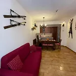 Loricaskihome