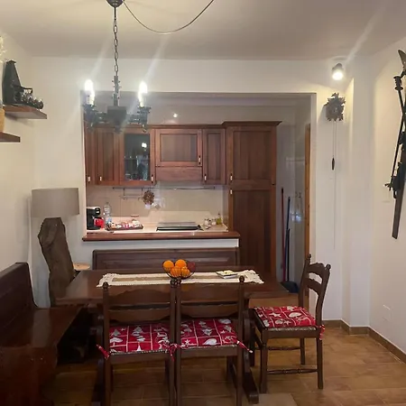 בית נופש Loricaskihome *